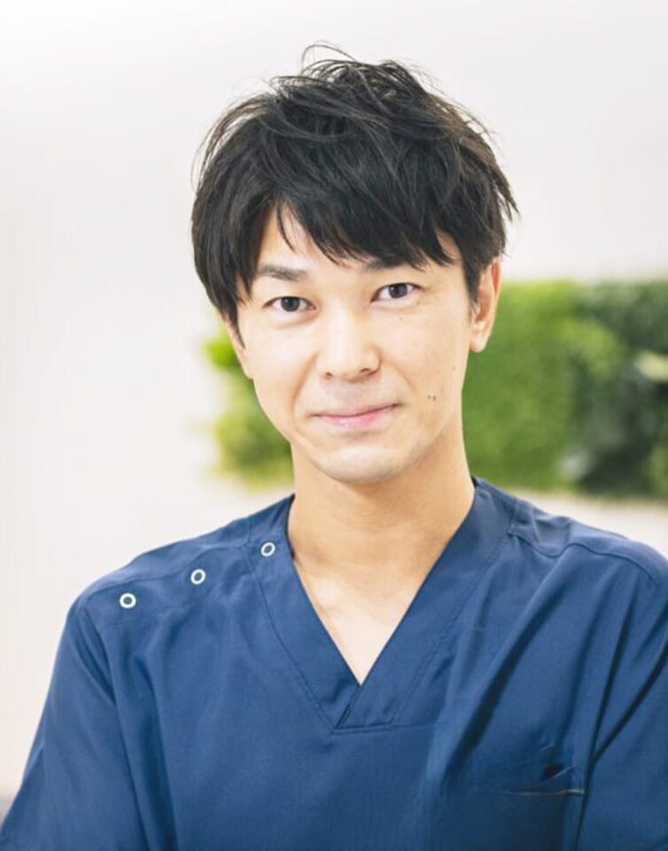 院長 楠本 侑弘